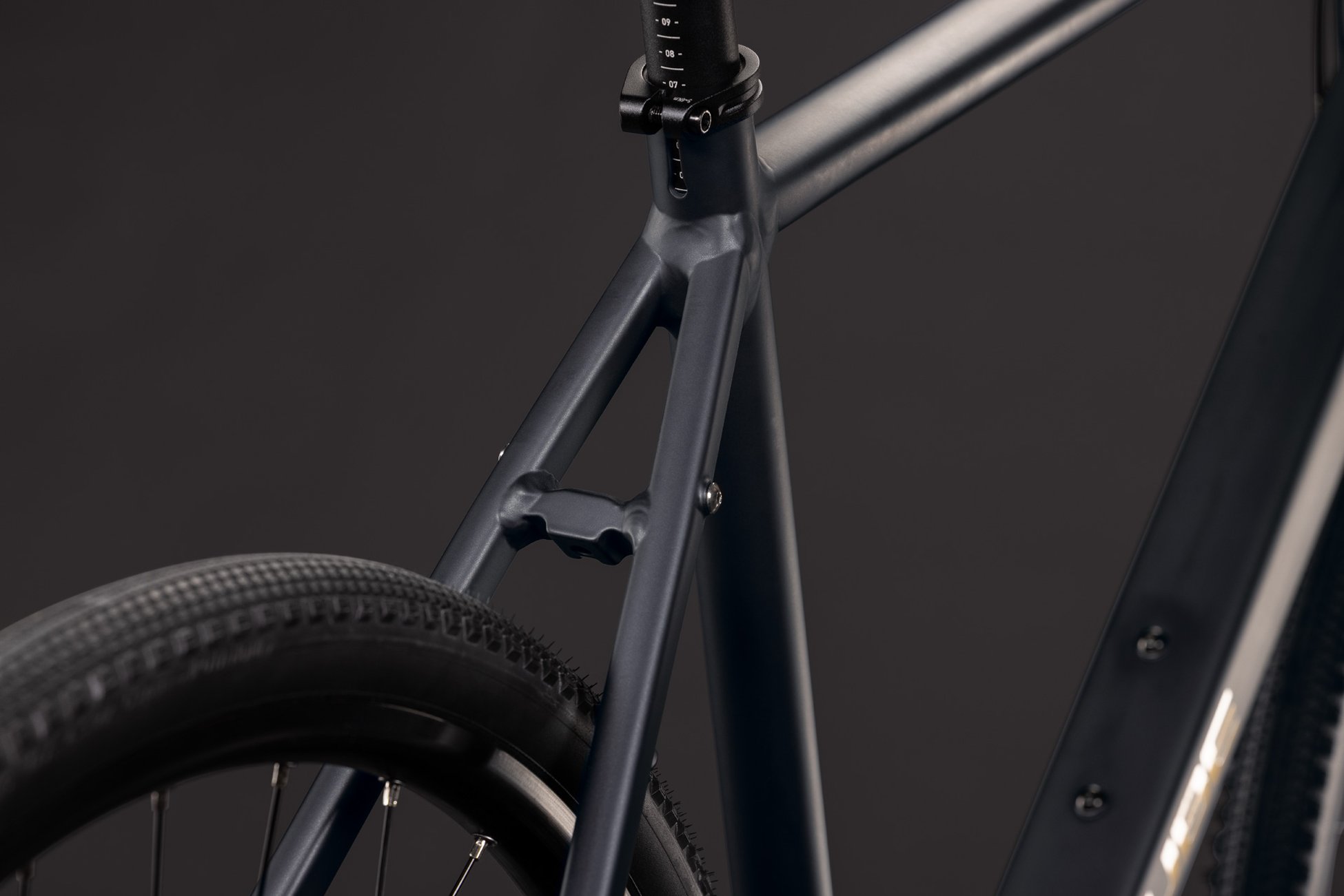 Cube Nulane Deluxe EXC grey´n´chrome