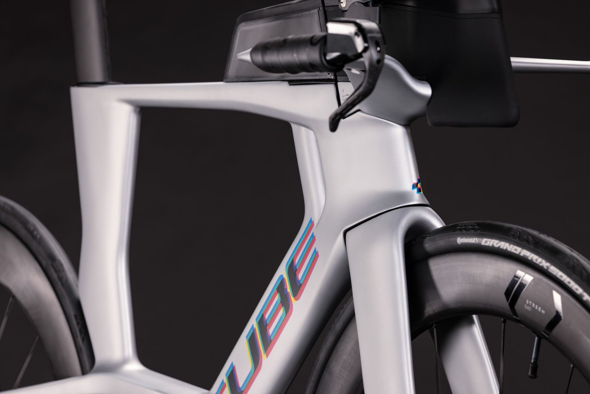 Aerium C:68X SLX spaceship´n´cmyk