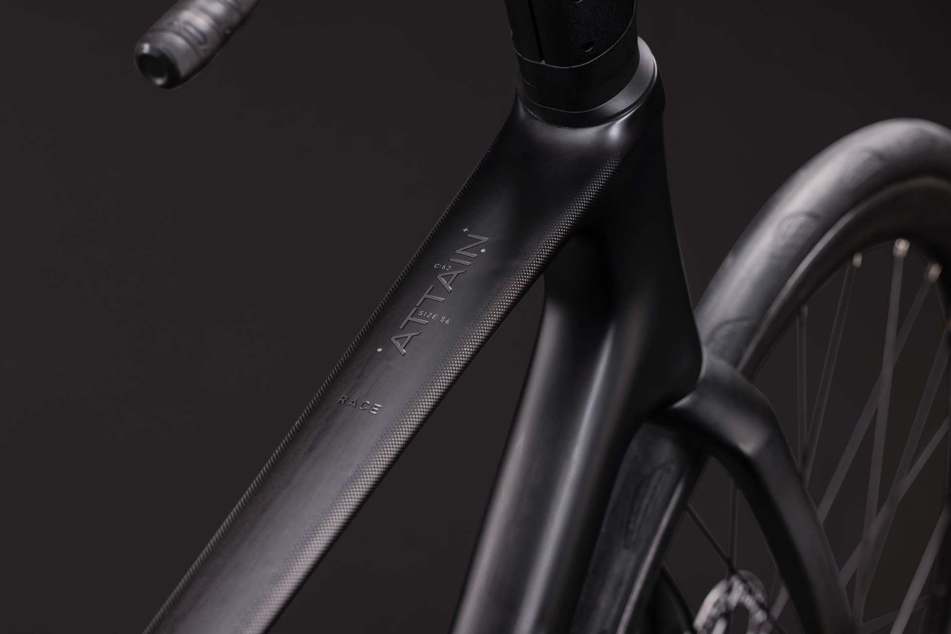 Attain C:62 Race carbon´n´coalchrome