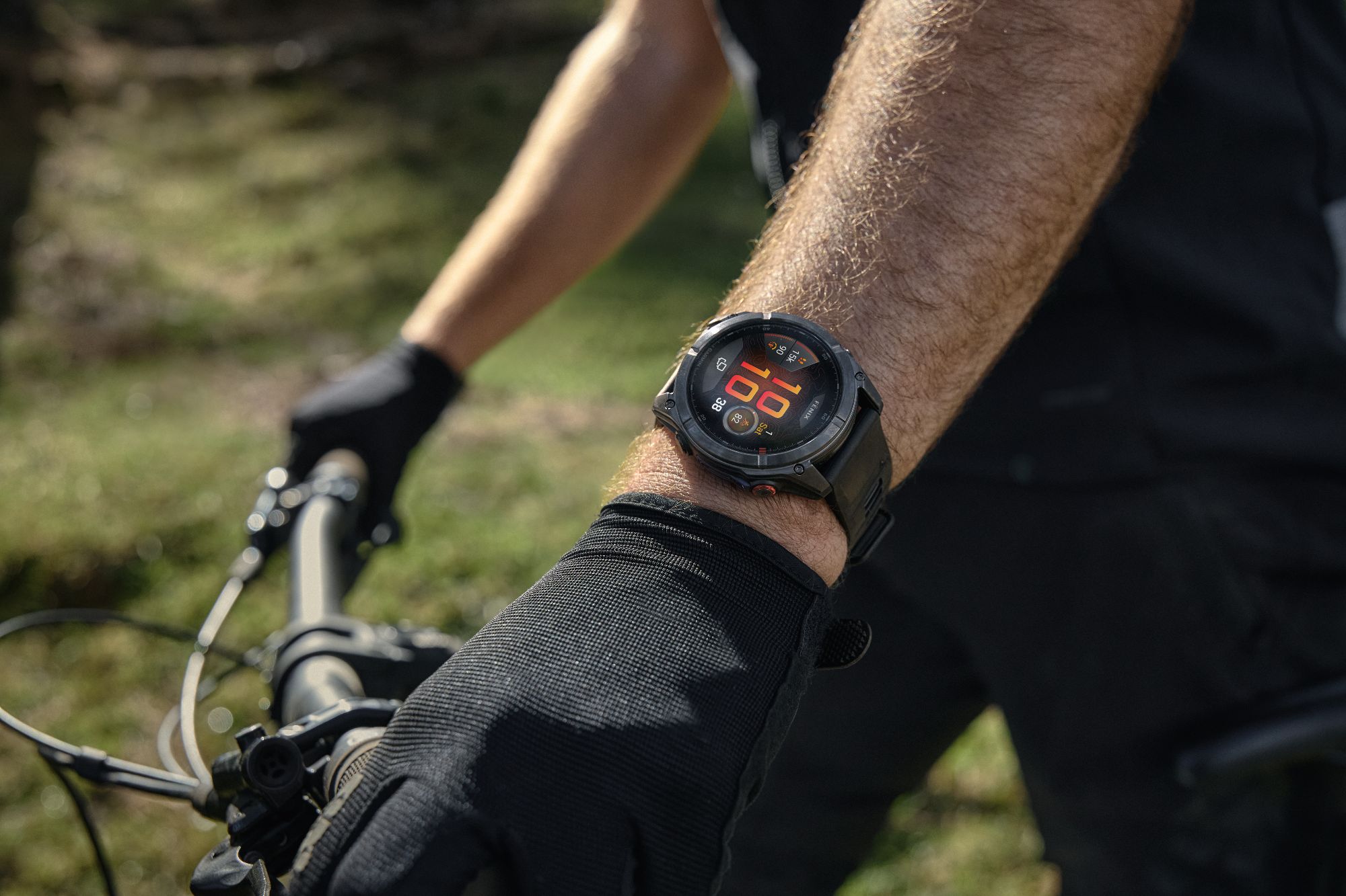 GARMIN fēnix® 8 Pro–47mm, AMOLED Sapphire, Schwarz/Titan Car