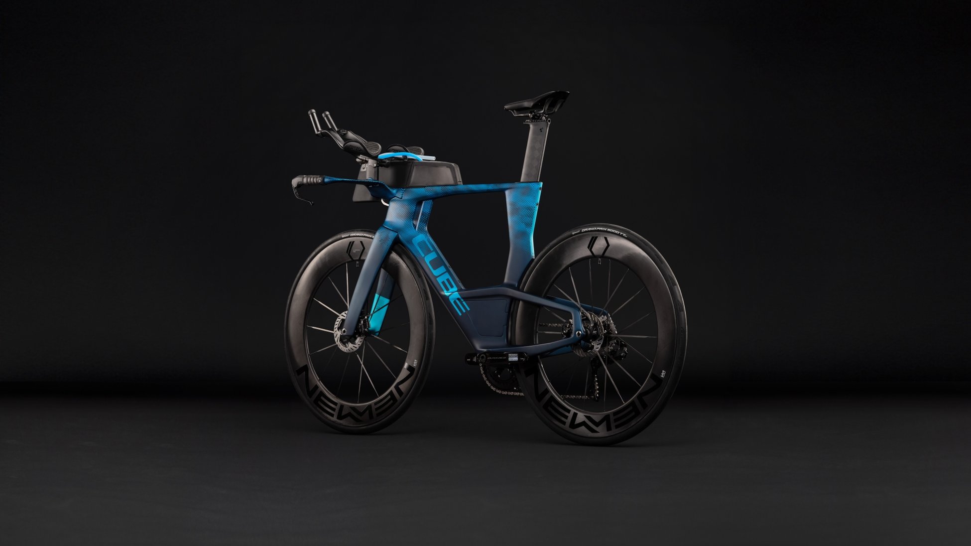 Aerium C:68X SLT liquidbluegrid´n´chrome