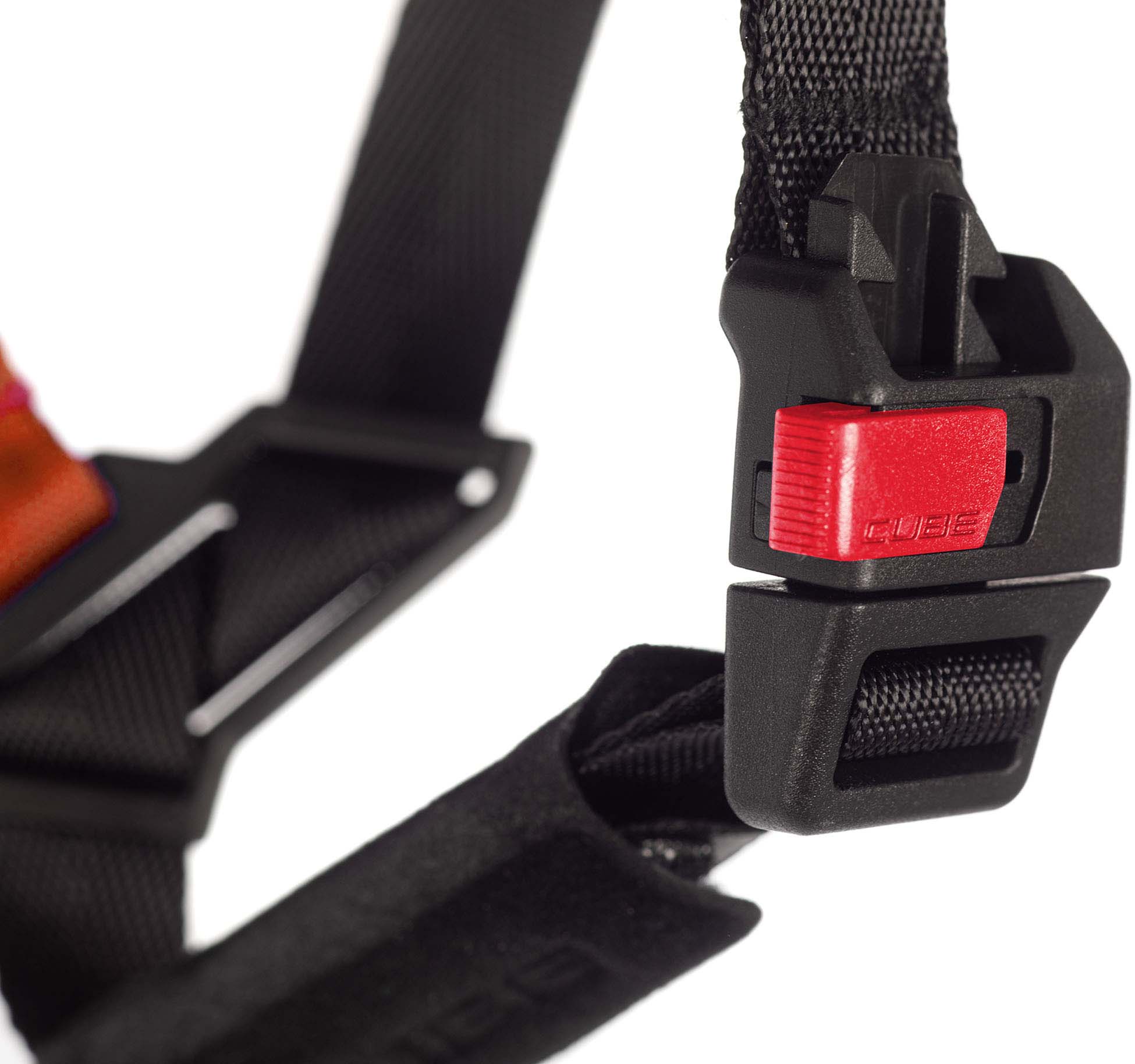 CUBE Helm LINOK / black