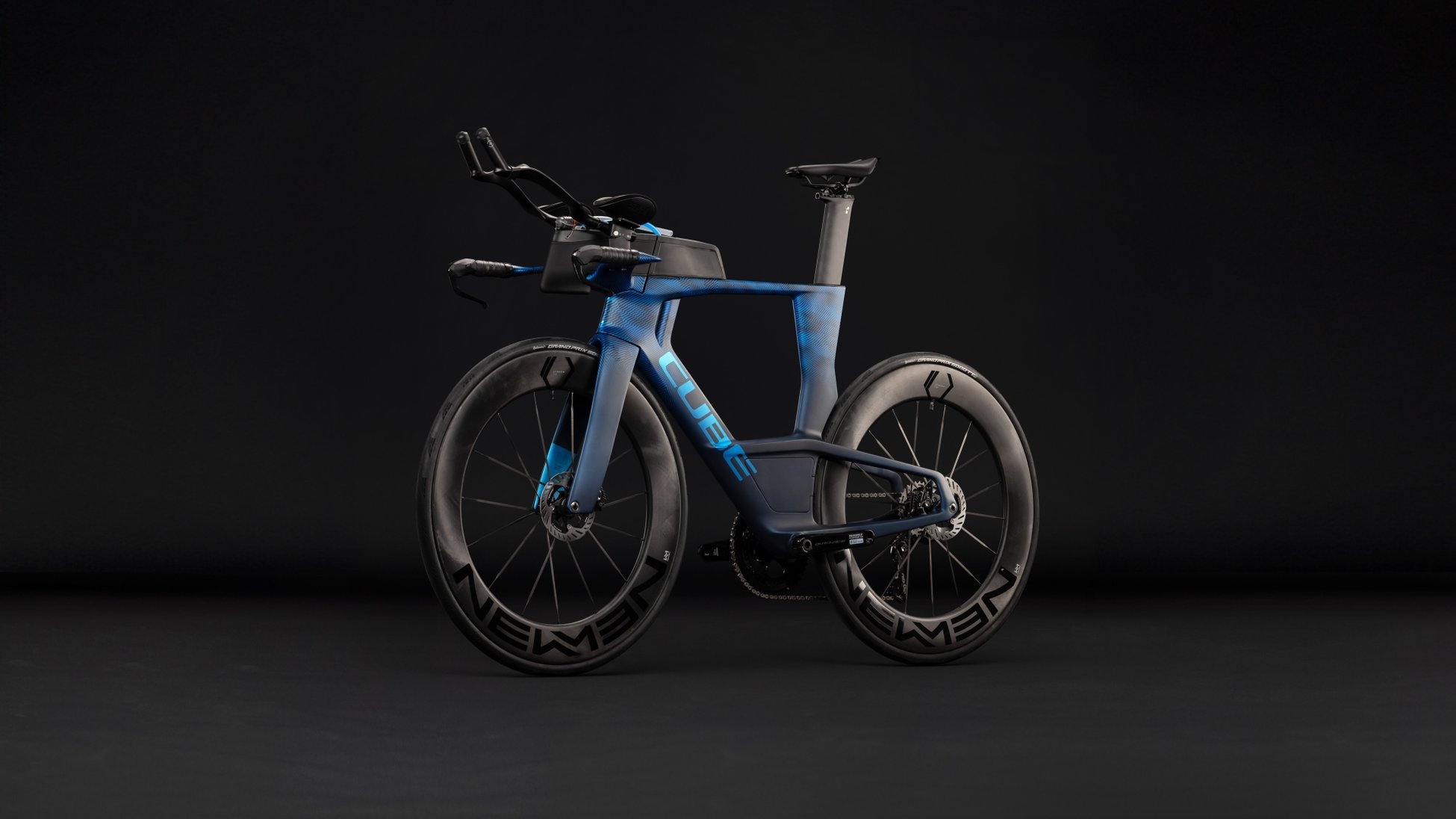 Aerium C:68X SLT liquidbluegrid´n´chrome