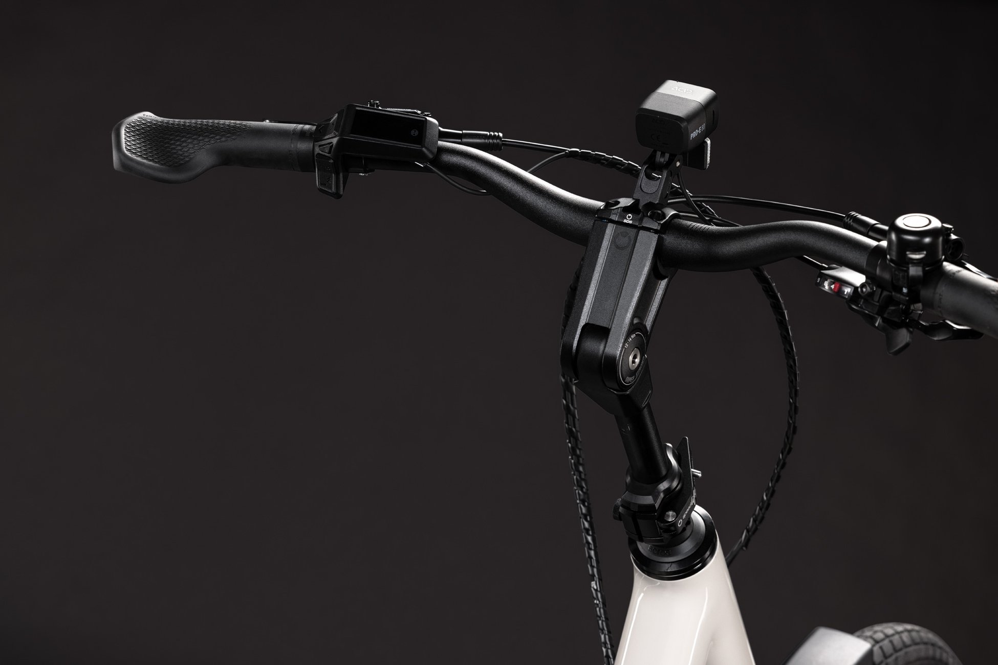 Cube Compact Hybrid 540 cotton´n´reflex