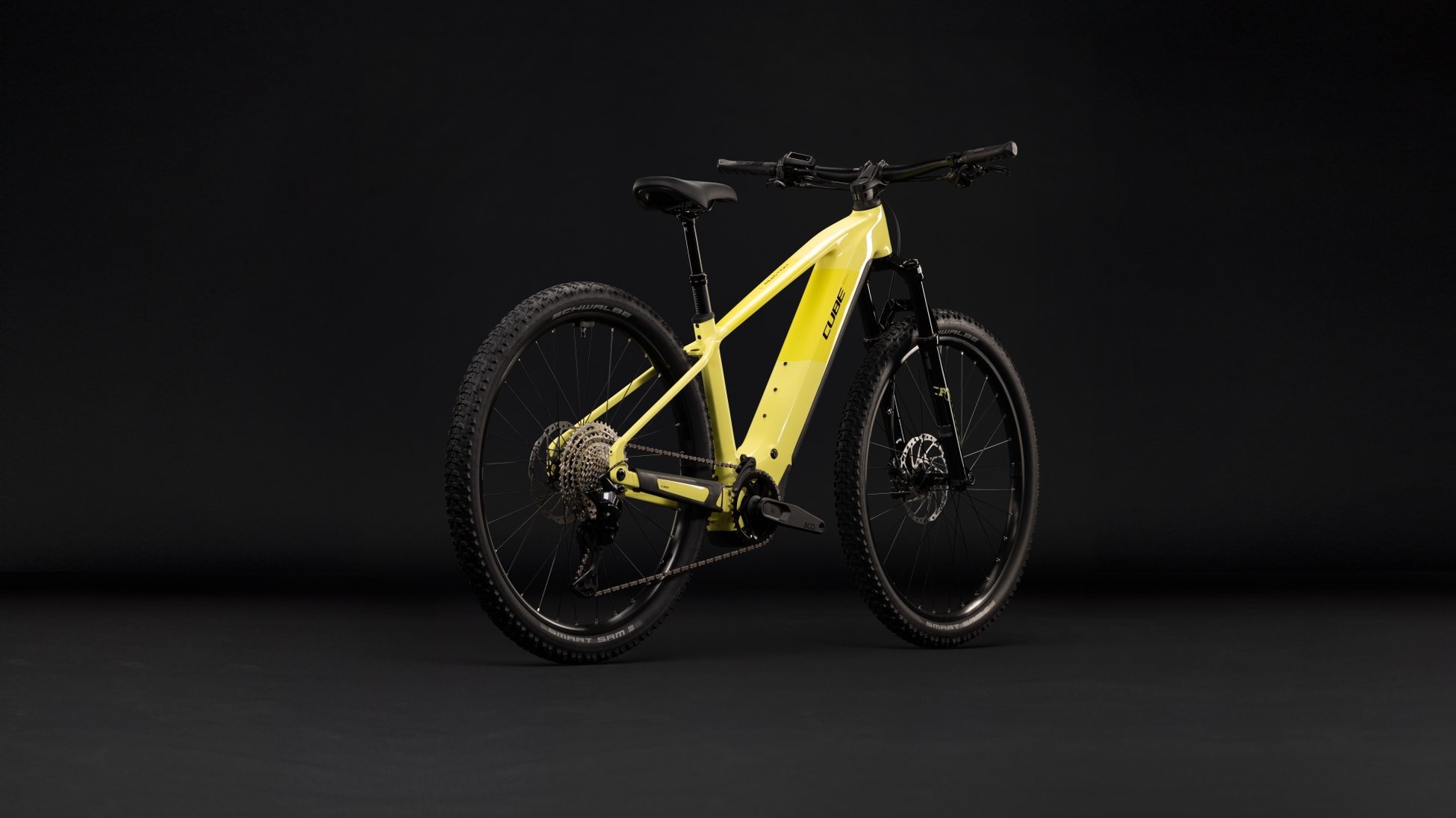 Cube Reaction Hybrid Race 800 bananasplit´n´black